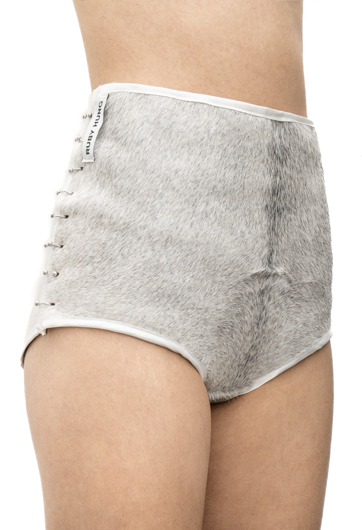 COWHIDE MIRO PIERCING SHORTS