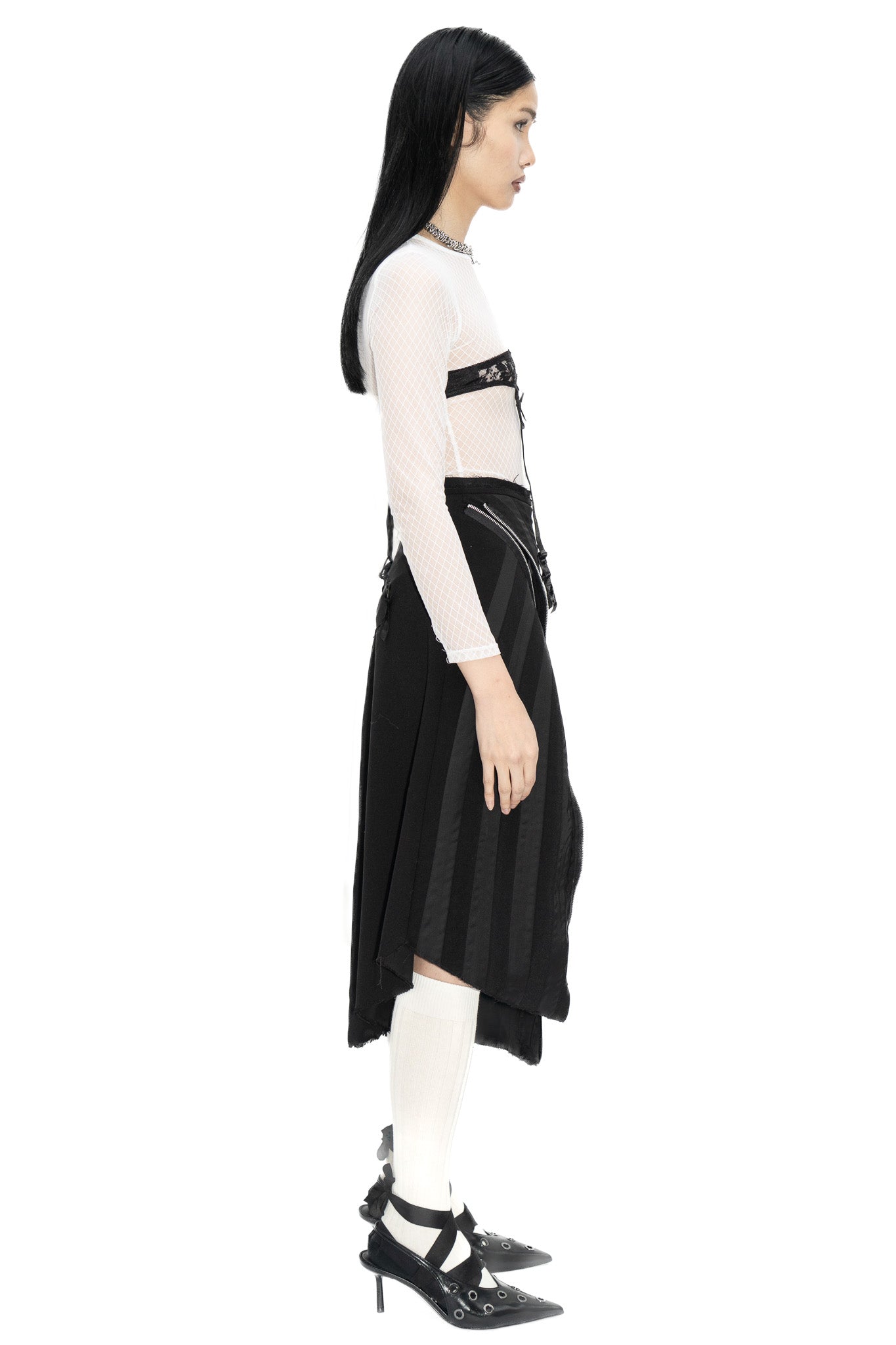 DEMURE MIDI SKIRT
