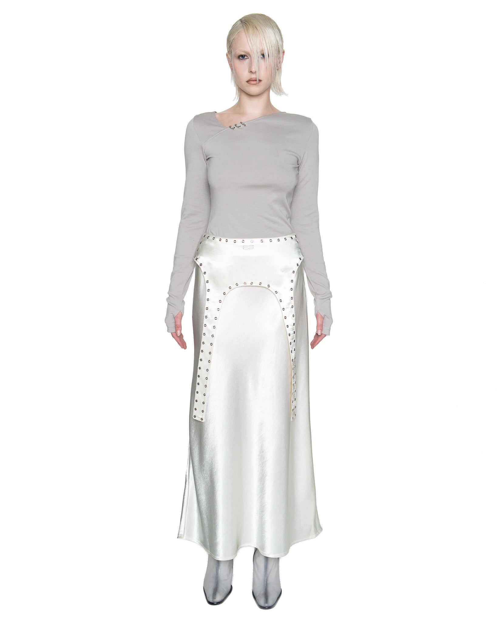 LINGER SUSPENDER SKIRT