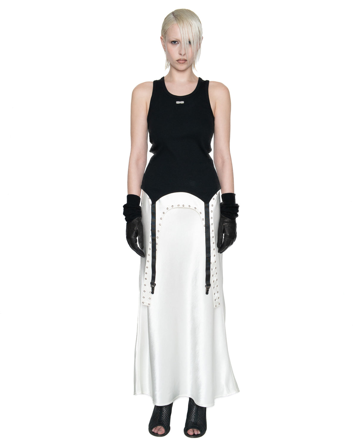 OFF DUTY SUSPENDER TANK