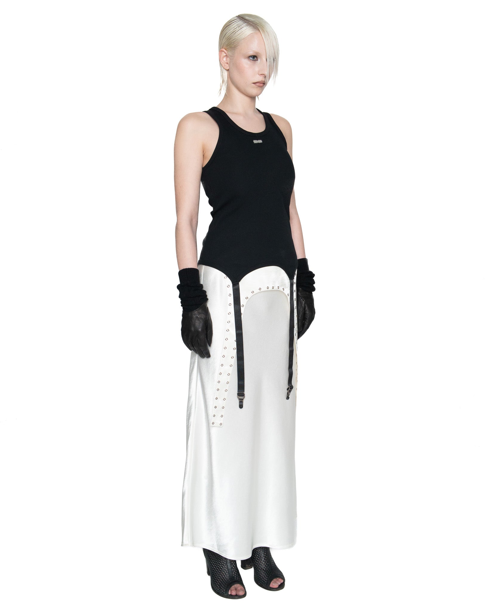 OFF DUTY SUSPENDER TANK