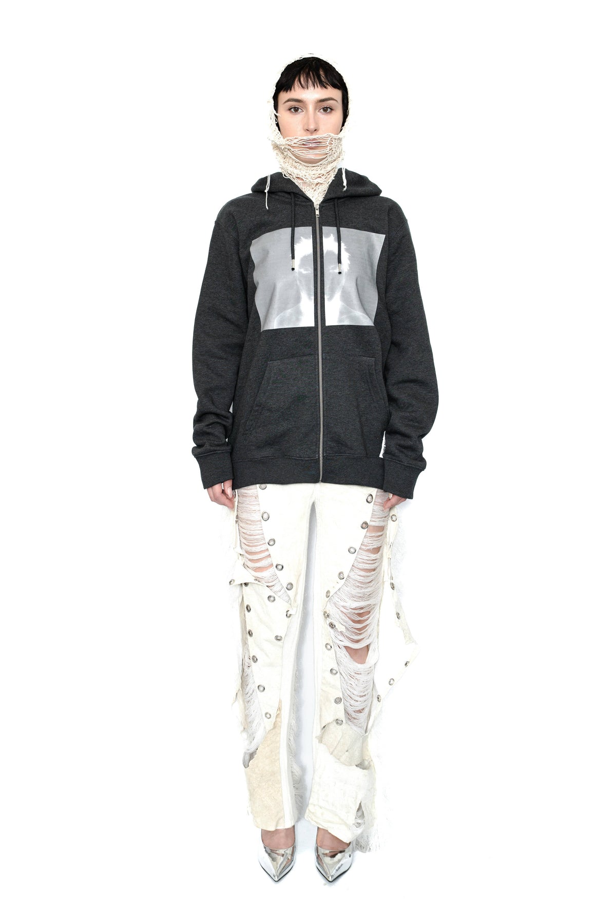 ZERO ZIPPER HOODIE